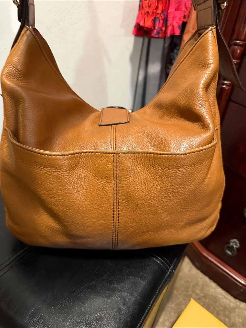 ETIENNE AIGNER Leather SHOULDER Tote in Tan - Genuine Leather